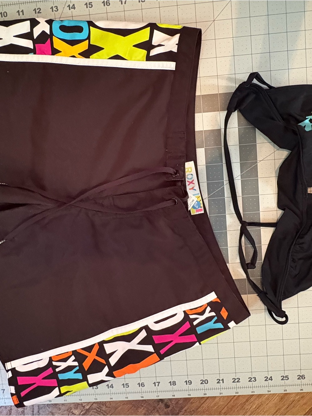ROXY Women’s Swimwear Set – Size Large – New Without Tags 🌴